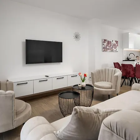 Mediterranee Oliva-2 By Interhome