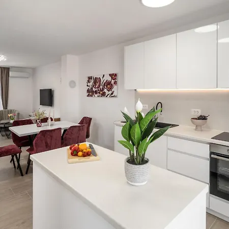 Apartment Mediterranee Oliva-2 By Interhome